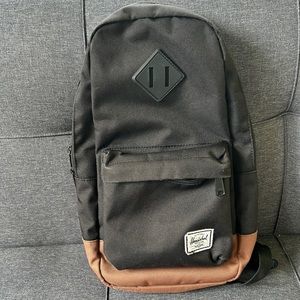 Herschel Shoulder bag - Excellent Used Condition